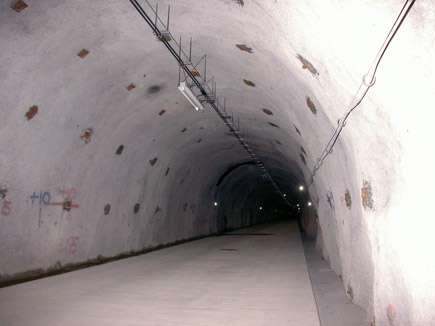 トンネル内2
