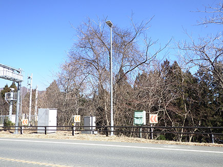終点側道路照明1