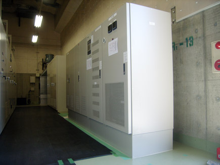 無停電電源装置１