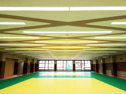 一階　柔道場