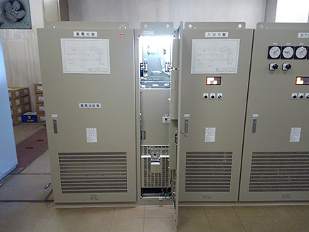 鍬台トンネル南口換気所 無停電電源装置3